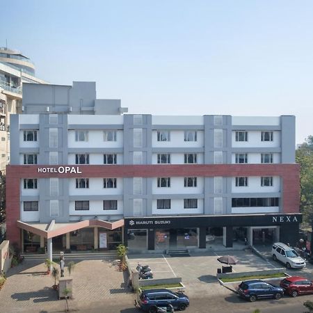 Hotel Opal Колхапур Экстерьер фото